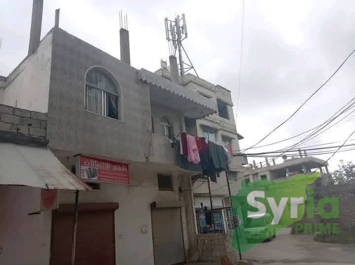 عمارة سكنية في اللاذقية