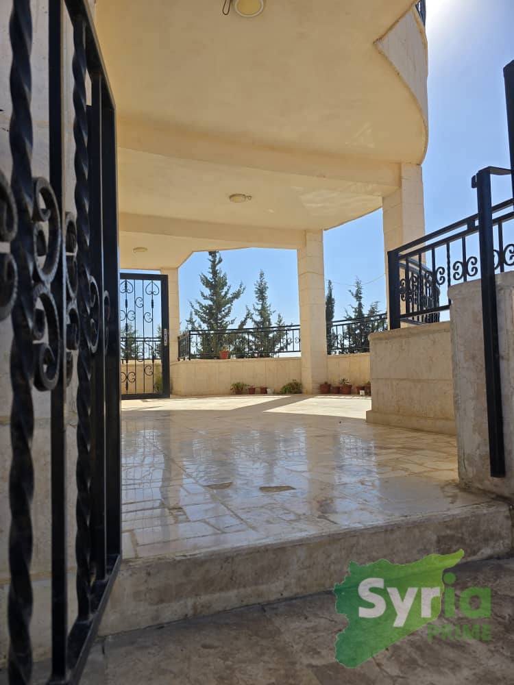 فيلا في حلب