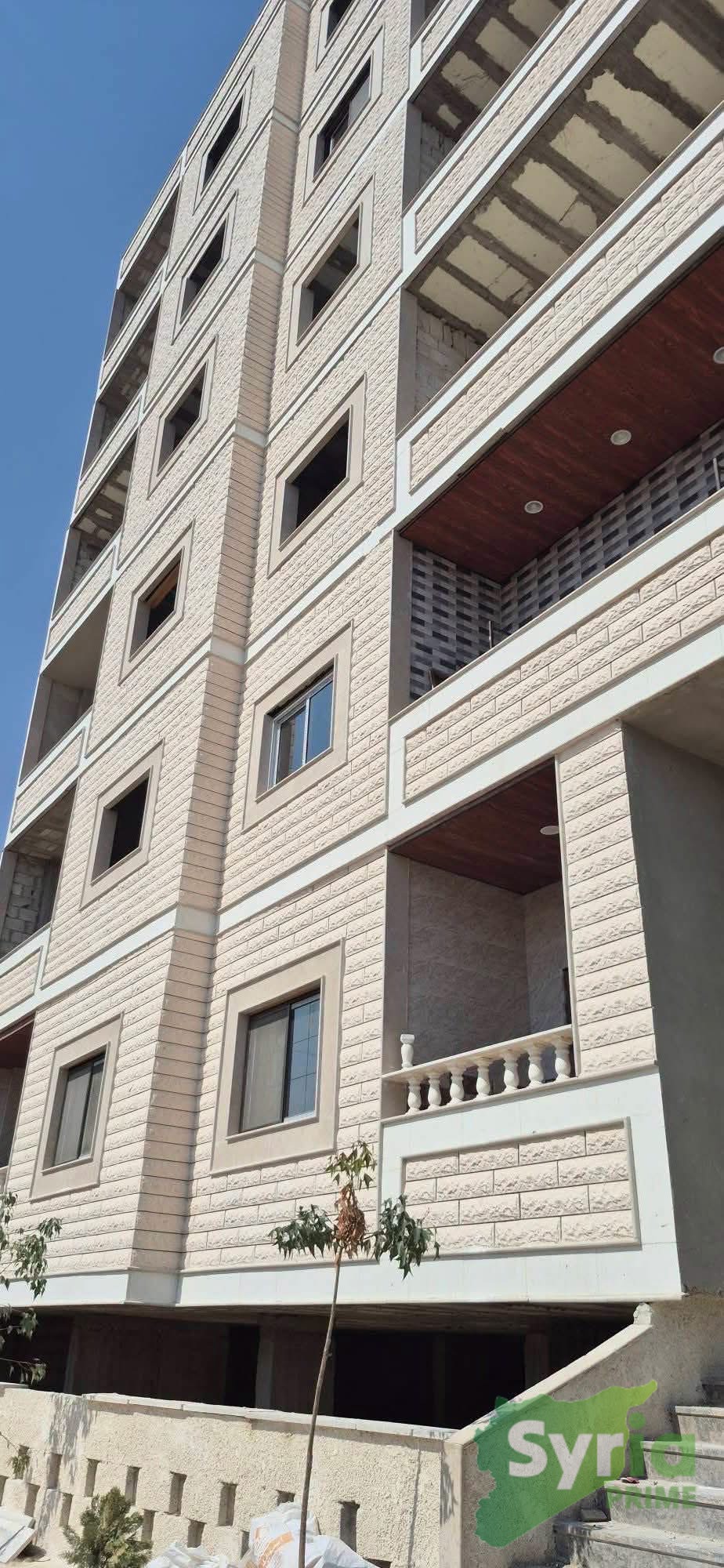 شقة في ريف دمشق