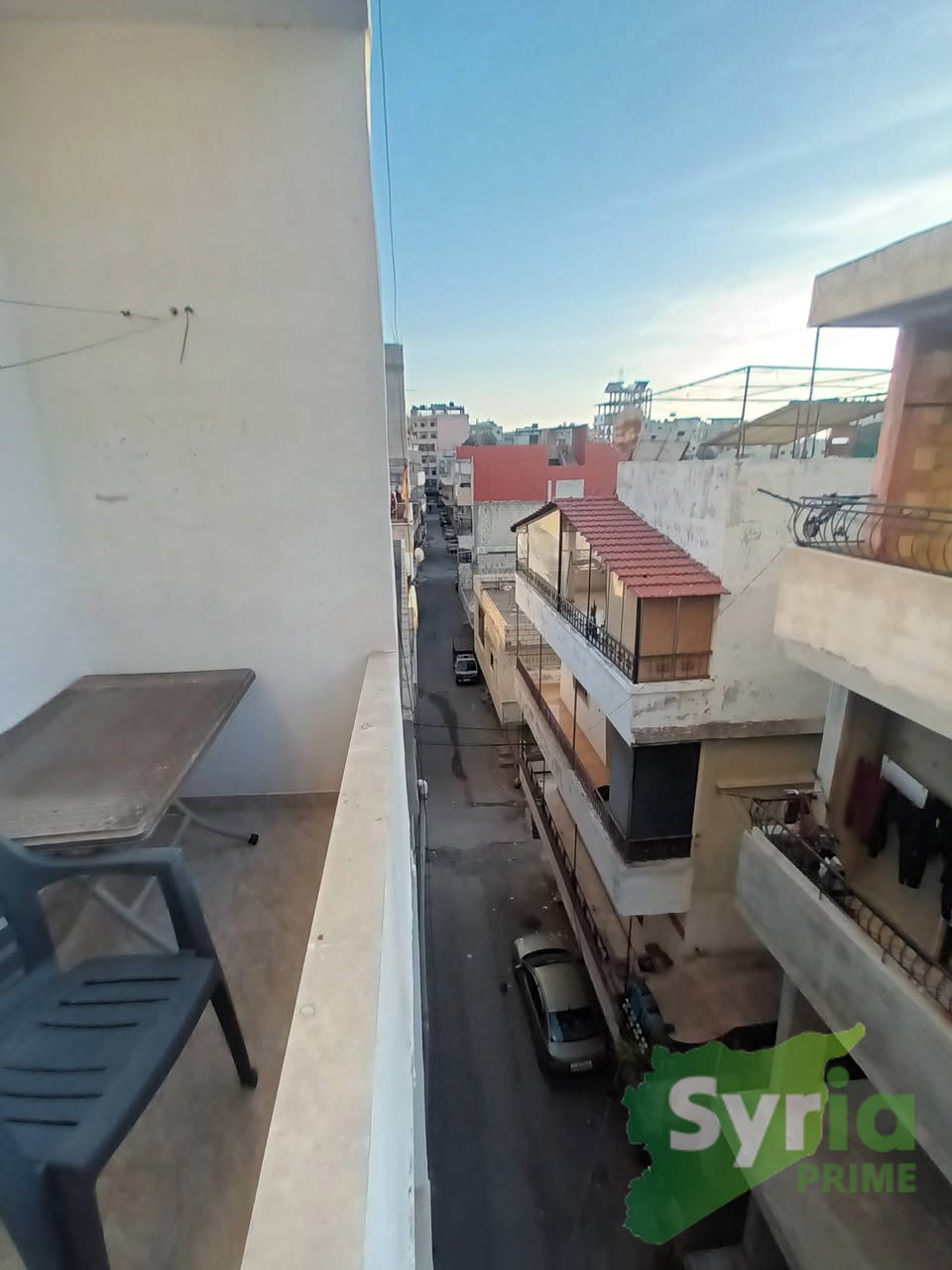 شقة في اللاذقية