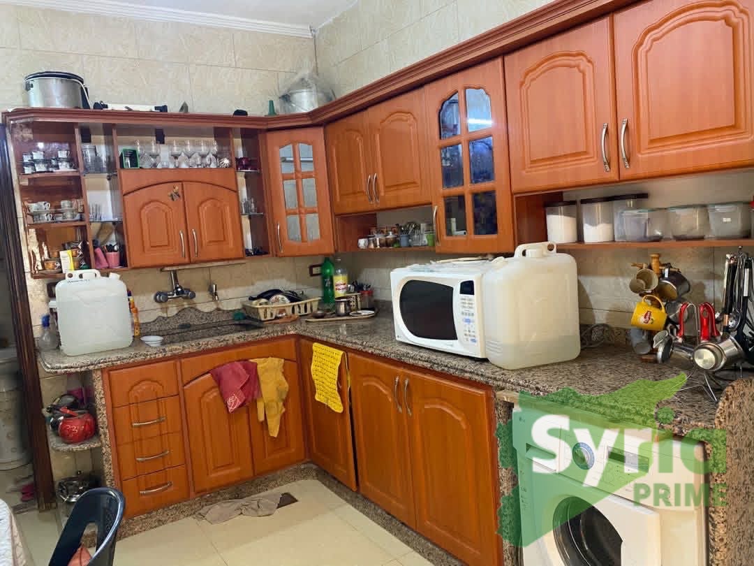 شقة للبيع في طرطوس، طرطوس المدينة — صورة 3