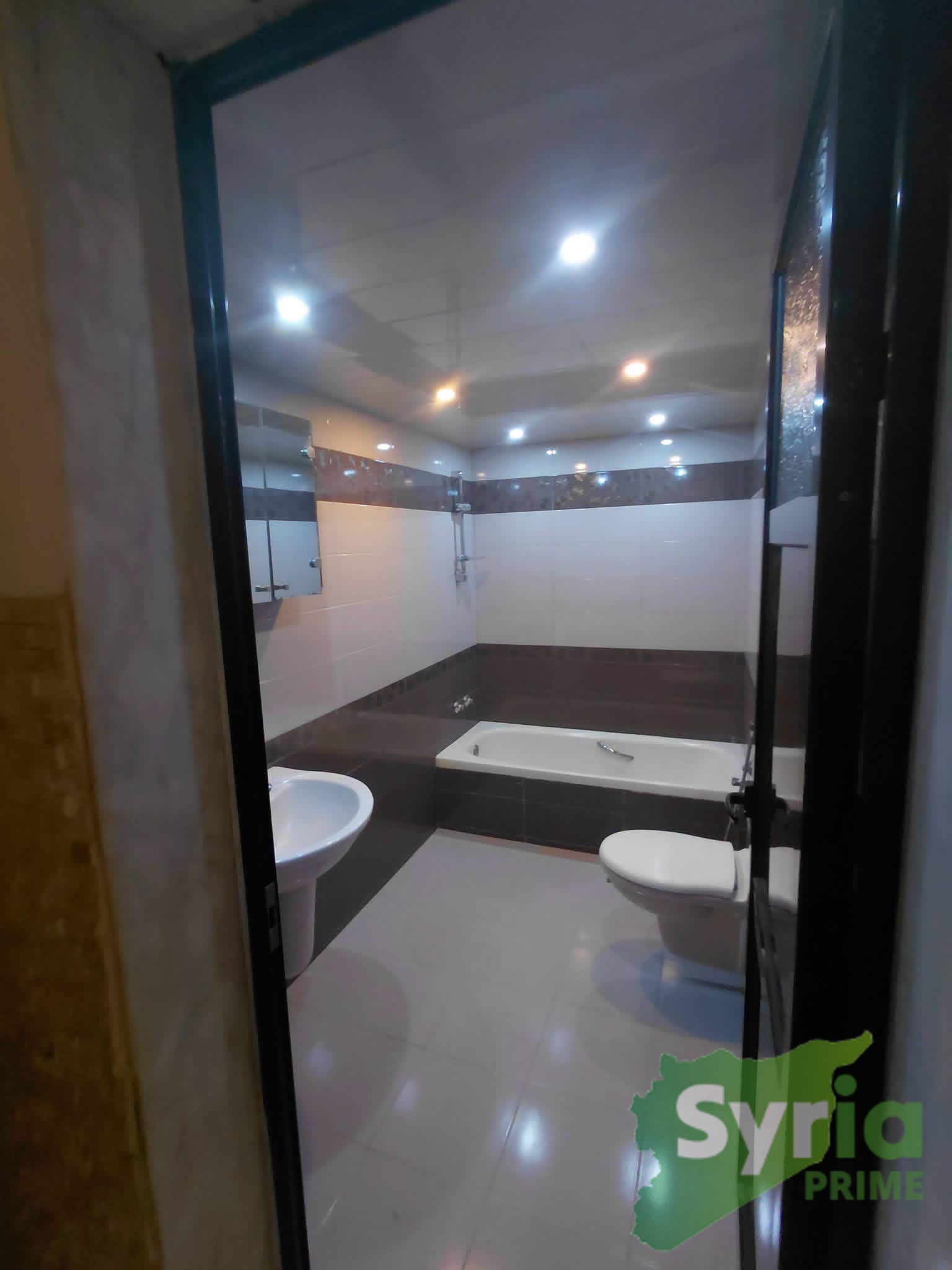 Syria Prime - عقارات سوريا برايم -2 Sale Flat RifDimashq 18000 USD