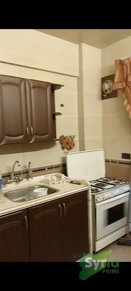 شقة في دمشق