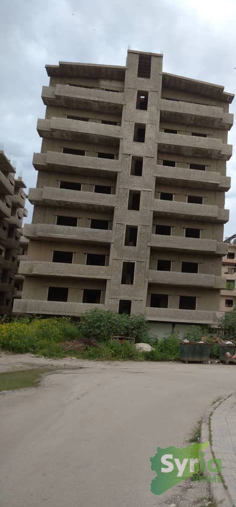 شقة في اللاذقية