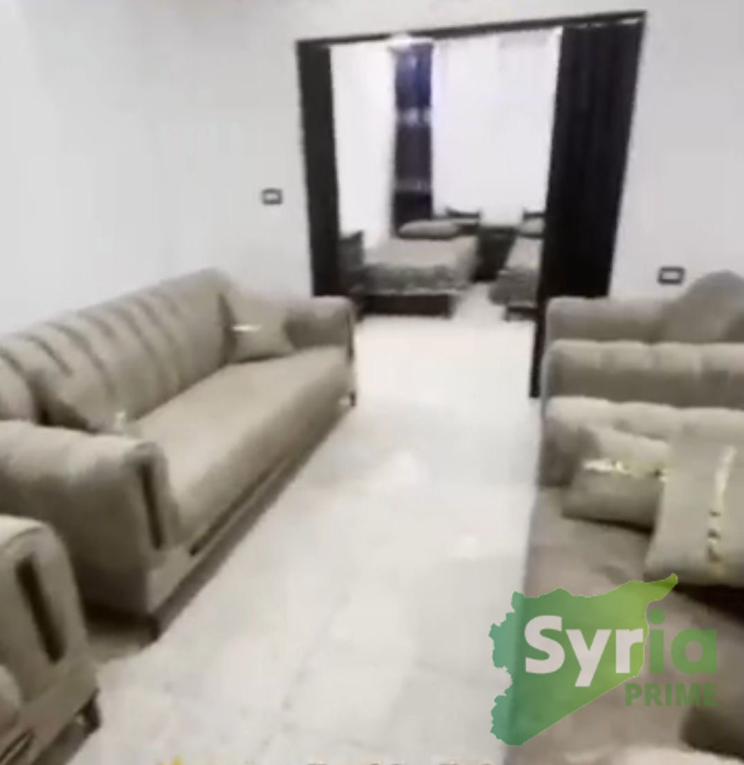 شقة في اللاذقية